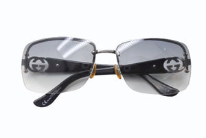 極美品 GUCCI グッチ リムレス サングラス イタリア製 プラスチック メタル ブラックシルバー金具 サイズ62◻︎14 130 中古 4b005003 