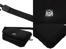 Load image into Gallery viewer, 新品未使用 LOEWE ロエベ ショルダーバッグ GOYA PUFFER アナグラム B896G22X01 ナイロン カーフ ブラック シルバー金具 中古 4b005007