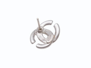 極美品 CHANEL シャネル ココマーク ピアス 両耳 アクセサリー 01A刻印 メタル シルバー 3.0g 中古 4b005030