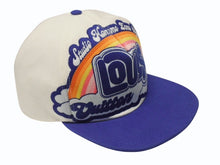 Load image into Gallery viewer, 極美品 LOUIS VUITTON ルイヴィトン Rainbow Cap S00 ロゴ刺繍 キャップ M8160L コットン レザー ホワイト マルチカラー 中古 4b005048