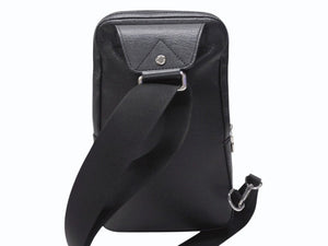 LOUIS VUITTON ルイヴィトン タイガ アヴェニュー スリングバッグ ボディバッグ M30443 ブラック シルバー金具 美品 中古 4b005050