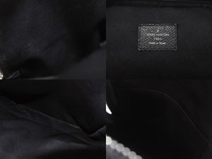 LOUIS VUITTON ルイヴィトン タイガ アヴェニュー スリングバッグ ボディバッグ M30443 ブラック シルバー金具 美品 中古 4b005050