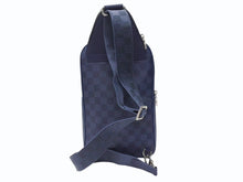 Load image into Gallery viewer, LOUIS VUITTON ルイヴィトン ダミエアンフィニ アヴェニュー スリングバッグ ボディバッグ N40439 ネイビー シルバー金具 美品 中古 4b005051