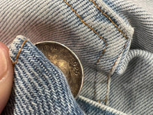 画像をギャラリービューアに読み込む, CHROME HEARTS クロムハーツ クロスパッチ デニム パンツ リーバイス LEVI`S 517 オーダー サイズ34 ブルー 美品 中古 4b005057