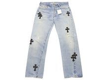 Load image into Gallery viewer, 新品未使用 CHROME HEARTS クロムハーツ クロスパッチ デニム パンツ リーバイス LEVI`S 501 オーダー サイズ31 ブルー 中古 4b005058