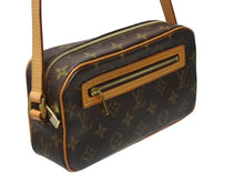 Load image into Gallery viewer, 極美品 LOUIS VUITTON ルイヴィトン ポシェット シテ ワンショルダーバッグ M51183 モノグラム ゴールド金具 中古 4b005064