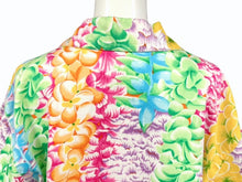Load image into Gallery viewer, 極美品 ISSEY MIYAKE イッセイミヤケ アロハシャツ オープンカラーシャツ RG12048 サイズ9 マルチカラー ココナッツボタン 花柄 中古 4b005082