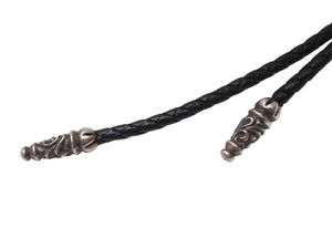 極美品 CHROME HEARTS クロムハーツ ボロ タイニークラシック オーバルループタイ レザー シルバー925 中古 4b005110