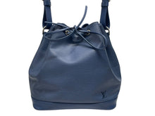 Load image into Gallery viewer, LOUIS VUITTON ルイヴィトン エピ プチノエ ミルティーユ ショルダーバッグ M5901G エピレザー ブルー 美品 中古 4b005130