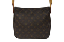 Load image into Gallery viewer, LOUIS VUITTON ルイヴィトン ルーピングMM ワンショルダーバッグ M51146 モノグラム PVC レザー ブラウン ゴールド金具 美品 中古 4b005146