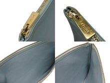 Load image into Gallery viewer, CELINE セリーヌ クラッチバッグ ミニバッグ イタリア製 レザー ブルー ブラック ゴールド金具 美品 中古 4b005153
