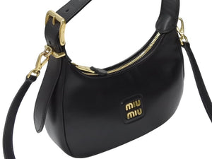 極美品 MIUMIU ミュウミュウ ショルダーバッグ ハンドバッグ ホーボー 2way 5BC161 レザー ブラック ゴールド金具 中古 4b005170