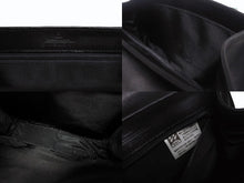 Load image into Gallery viewer, GIVENCHY ジバンシー レザー 初期 ケリー型 ハンドバッグ ブラック 黒 ゴールド金具 ロゴ ステッチ 手持ち 鞄 美品 中古 4b005178