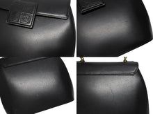 Load image into Gallery viewer, GIVENCHY ジバンシー レザー 初期 ケリー型 ハンドバッグ ブラック 黒 ゴールド金具 ロゴ ステッチ 手持ち 鞄 美品 中古 4b005178