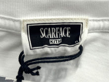 Load image into Gallery viewer, 新品未使用 KITH SCARFACE キス スカーフェイス コラボ プリントＴシャツ RN#140659 コットン ホワイト サイズXL 中古 4b005211