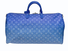 Load image into Gallery viewer, 極美品 LOUIS VUITTON ルイヴィトン ボストンバッグ キーポルバンドリエール 50 M45428 ブルー ホワイト シルバー金具 4b005229