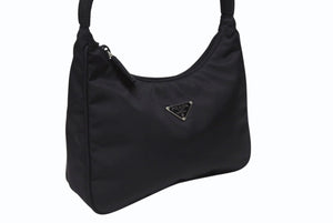 極美品 PRADA プラダ ホーボー ワンショルダーバッグ MV515 トライアングルロゴ ナイロン ブラック 中古 4b005254