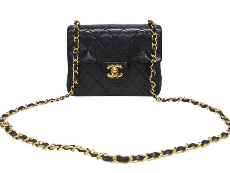 極美品 CHANEL シャネル ミニマトラッセ 17 チェーンショルダーバッグ 1番台 ラムスキン ココマーク ブラック ゴールド金具 中古 4b005257