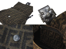 Load image into Gallery viewer, 極美品 FENDI フェンディ マンマバケット ワンショルダーバッグ 26325 ズッカ柄 ブラウン ウール レザー シルバー金具 中古 4b005262