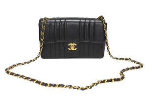極美品 CHANEL シャネル マドモアゼル22 Sフラップ Sチェーンショルダーバッグ 2番台 ココマーク ラムスキン ブラック 中古 4b005267