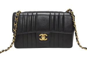 極美品 CHANEL シャネル マドモアゼル22 Sフラップ Sチェーンショルダーバッグ 2番台 ココマーク ラムスキン ブラック 中古 4b005267