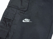 Load image into Gallery viewer, NIKE PEACEMINUSONE ナイキ ピースマイナスワン 刺繍 カーゴパンツ PMO-0229 コットン ポリエステル ブラック サイズS 美品 中古 4b005282