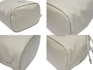 極美品 PRADA プラダ ハンドバッグ 巾着型 ロゴプレート Re-Nylon ポーチ 1NS369 ナイロン ベージュ 中古 4b005304