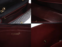 Load image into Gallery viewer, CHANEL シャネル デカマトラッセ チェーンショルダーバッグ シングルフラップ 2番台 ブラック ゴールド金具 美品 中古 4b005317