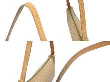 Load image into Gallery viewer, CELINE セリーヌ ワンショルダーバッグ ホーボー ミニハンドバッグ アクセサリーポーチ マカダム柄 ベージュ 美品 中古 4b005336