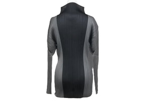 極美品 ISSEY MIYAKE イッセイミヤケ PLEATS PLEASE プリーツプリーズ 長袖トップス PP63-JK404 サイズF ハイネック 中古 4b005380
