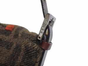 FENDI フェンディ ズッカ柄 マンマバケット ワンショルダーバッグ 木の実 フェルト レザー ブラウン シルバー金具 ロゴ 良品 中古 4b005397
