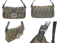Load image into Gallery viewer, 極美品 FENDI フェンディ マンマバケット ワンショルダーバッグ 8BR600 ズッカ柄 キャンバス ラインストーン ラメ レザー 中古 4b005425