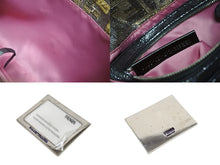 Load image into Gallery viewer, 極美品 FENDI フェンディ マンマバケット ワンショルダーバッグ 8BR600 ズッカ柄 キャンバス ラインストーン ラメ レザー 中古 4b005425