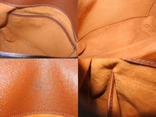Load image into Gallery viewer, LOUIS VUITTON ルイヴィトン モノグラム ミュゼットサルサ ショルダーバッグ M51258 ブラウン PVC ヌメ革 ゴールド金具 美品 中古 4b005434