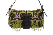 Load image into Gallery viewer, 極美品 FENDI フェンディ ビーズ刺繍 マンマバケット ハンドバッグ ブラック マルチカラー キャンバス ビーズ レザー ワンショルダー 26424 中古 4b005436