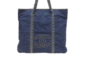 [USED/中古]CHANEL シャネル トートバッグ ネイビー デニム シルバー金具 Aランク 中古 4b005451