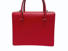 Load image into Gallery viewer, PRADA プラダ プリント sac a main en cuir ショルダーバッグ ハンドバッグ サフィアーノレザー レッド シルバー金具 美品 中古 4b005466