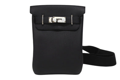 極美品 エルメス HERMES アッカドPM W刻印 ワンショルダーバッグ ブラック トゴ 新型 シルバー金具 中古 4b005472