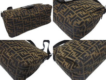 Load image into Gallery viewer, 極美品 FENDI フェンディ マンマバケット ワンショルダーバッグ 26325 ズッカ柄 キャンバス レザー ブラウン シルバー金具 中古 4b005475