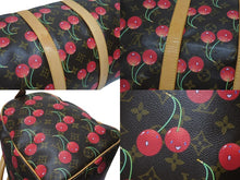 Load image into Gallery viewer, 極美品 LOUIS VUITTON ルイヴィトン キーポル45 ボストンバッグ M95011 モノグラム チェリー PVC レザー ブラウン 村上隆 美品 中古 4b005477