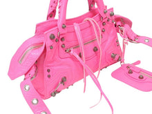 Load image into Gallery viewer, 極美品 BALENCIAGA バレンシアガ ネオカゴールxs ショルダーバッグ ハンドバッグ 2way 700940レザー ピンク 中古 4b005478