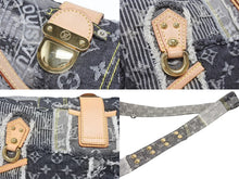 Load image into Gallery viewer, 新品同様 LOUISVUITTON ルイヴィトン パッチワーク ポスティ メッセンジャーバッグ M95375 モノグラムデニム グレー 中古 4b005595