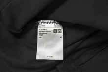 Load image into Gallery viewer, 新品未使用 UNIQLO KAWS ユニクロ カウズ グラフィックＴシャツ 446311 コットン ダークグレイ サイズXL 中古 4b005649