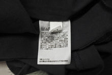 Load image into Gallery viewer, 新品未使用 UNIQLO KAWS ユニクロ カウズ グラフィックＴシャツ 446311 コットン ダークグレイ サイズXL 中古 4b005649