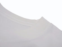 Load image into Gallery viewer, CHROME HEARTS クロムハーツ 半袖Tシャツ サイズL ホースシュー スクロールラベルロゴ プリント ホワイト 新型 美品 中古 4b005664
