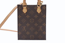 Load image into Gallery viewer, 極美品 LOUIS VUITTON ルイヴィトン プティット サックプラ ハンドバッグ M69442 2WAY モノグラム ブラウン ゴールド金具 中古 4b005673