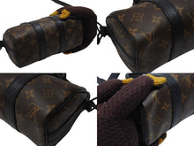 Load image into Gallery viewer, LOUIS VUITTON ルイヴィトン モノグラム LVフレンド キーポル XS モンキー 2WAY ブラウン M80118 中古 4b005675
