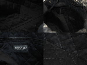 極美品 CHANEL シャネル シャネル22 スモール チェーンショルダーバッグ AS3260 ランダム番台 24AW ココマーク デニム ブラック 中古 4b005676