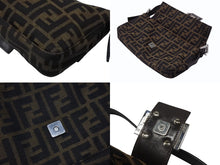 Load image into Gallery viewer, 極美品 FENDI フェンディ マンマバケット ワンショルダーバッグ 26424 ズッカ柄 キャンバス レザー ブラウン シルバー金具 中古 4b005677