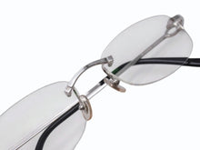Load image into Gallery viewer, 極美品 CARTIER カルティエ メガネ リムレス ブラック サングラス シルバー金具 メタル プラスチック 中古 4b005682